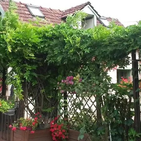 Aux Chants Des Oiseaux Feriehus Heudreville-sur-Eure